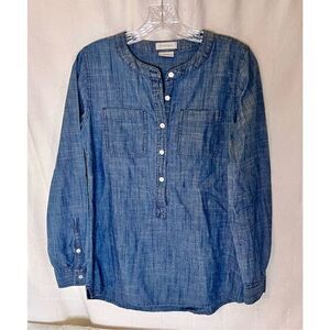 Van Heusen Pullover Chambray Denim Tunic Top Size X-Small Worn by Actress